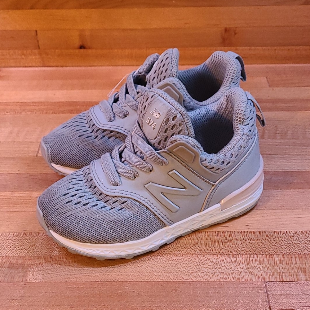 New Balance 574 sport size 7